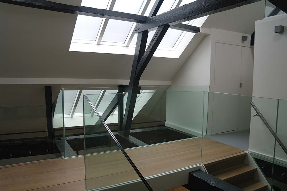 Verbouwing en uitbreiding van een oude monumentale stadsboerderij te Heemstede